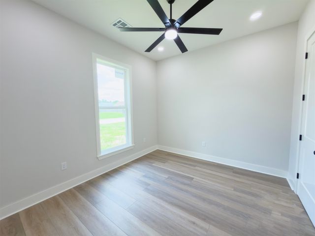 135 Godchaux Drive, Houma, LA 70360