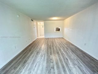 505 NW 177th Street 111, Miami Gardens, FL 33169