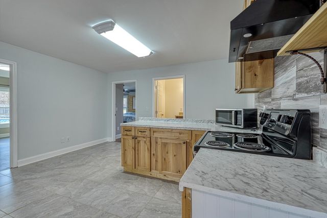 611 Pearson Town Road, Moore, SC 29369