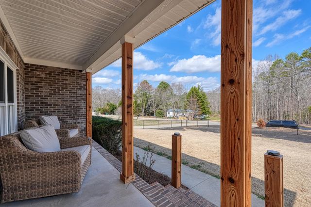 611 Pearson Town Road, Moore, SC 29369