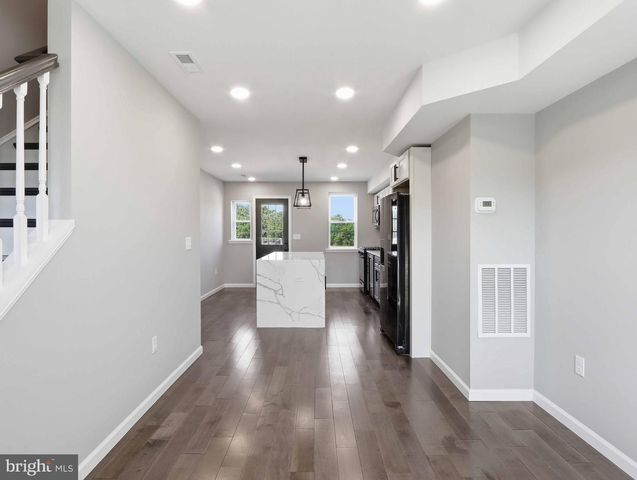 2145 HARMAN AVE, Baltimore, MD 21230