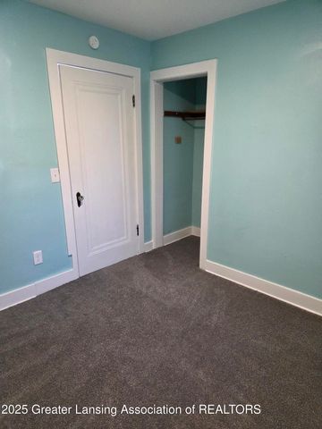 1613 Massachusetts Avenue, Lansing, MI 48906