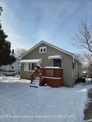 1613 Massachusetts Avenue, Lansing, MI 48906