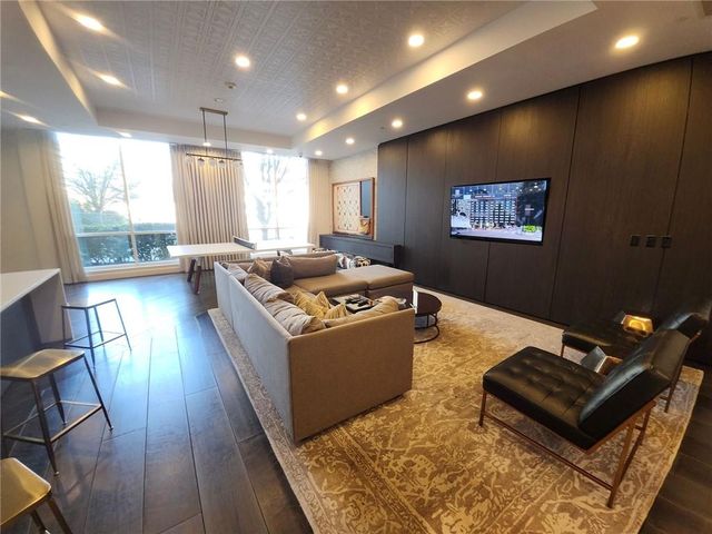 325 E Paces Ferry Road NE 1409, Atlanta, GA 30305