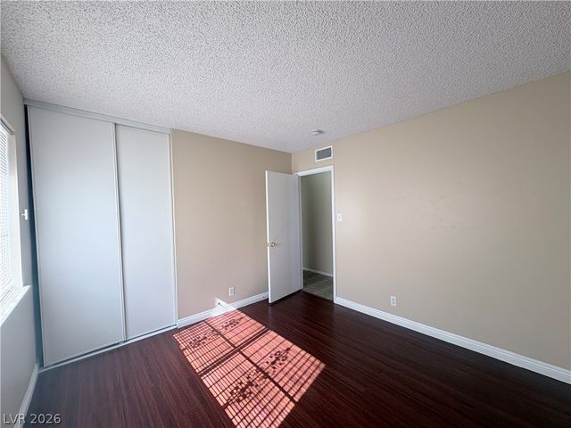 4104 Olive Street, Las Vegas, NV 89104