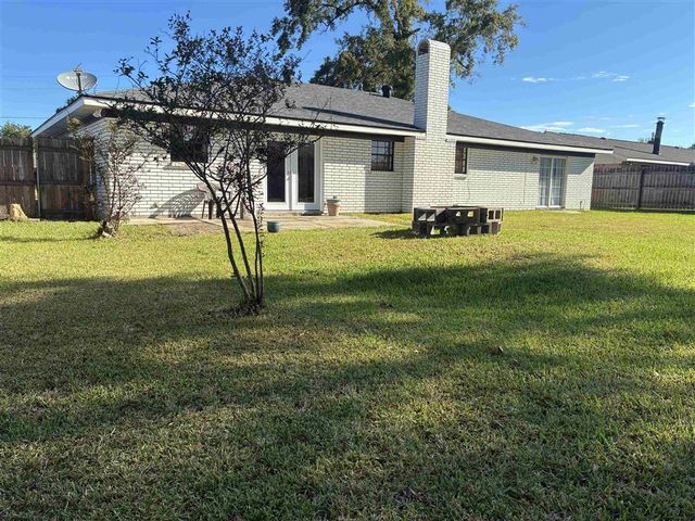 2300 Augustine Street, Sulphur, LA 70665