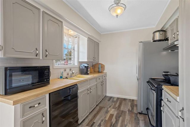 2300 Augustine Street, Sulphur, LA 70665