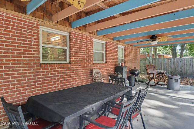 323 Rich Avenue, Biloxi, MS 39531