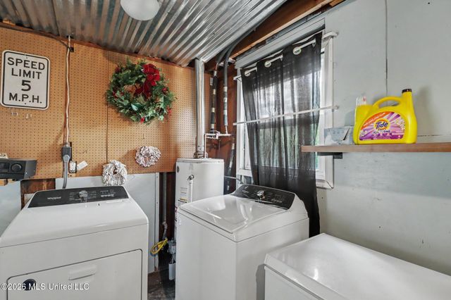 323 Rich Avenue, Biloxi, MS 39531