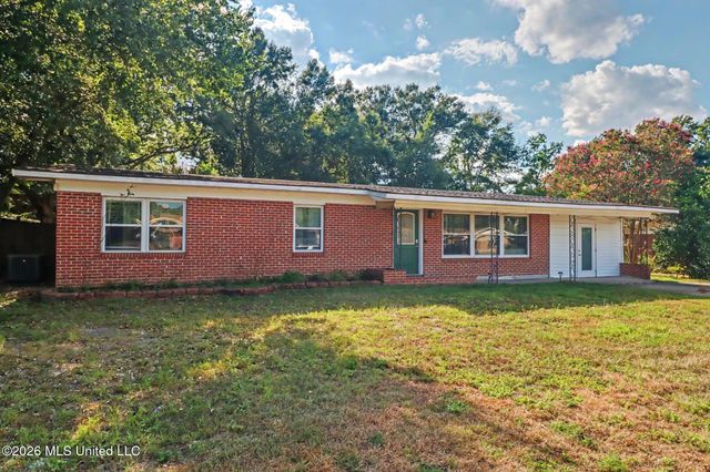323 Rich Avenue, Biloxi, MS 39531