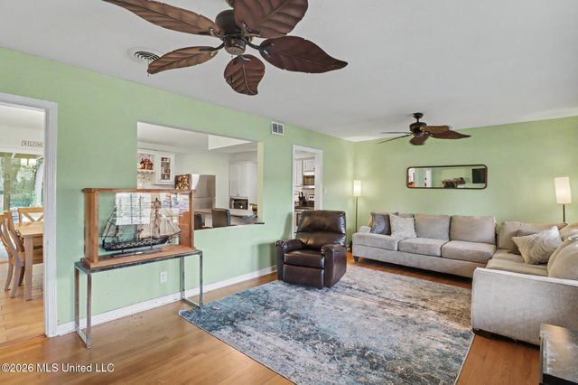 323 Rich Avenue, Biloxi, MS 39531
