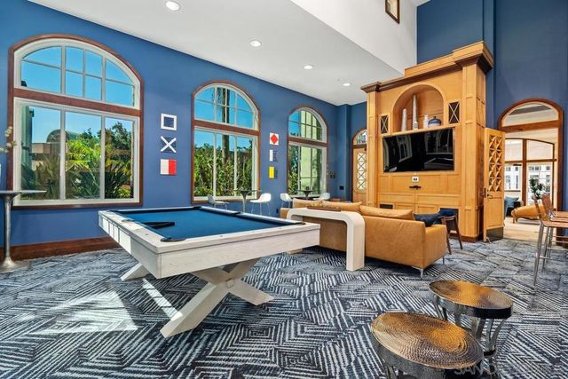 9263 Regents B308, La Jolla, CA 92037
