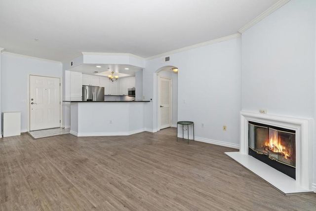 9263 Regents B308, La Jolla, CA 92037