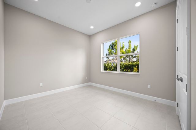 5741 Beechnut Drive, The Acreage, FL 33470