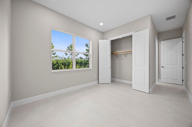 5741 Beechnut Drive, The Acreage, FL 33470