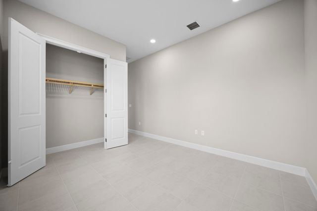 5741 Beechnut Drive, The Acreage, FL 33470