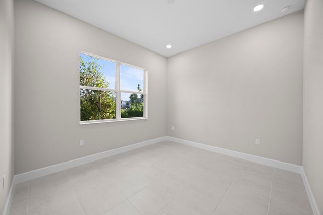 5741 Beechnut Drive, The Acreage, FL 33470