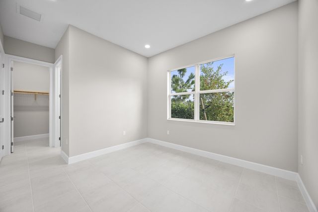 5741 Beechnut Drive, The Acreage, FL 33470