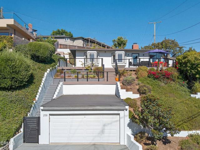 258 N Linda Vista Avenue, Ventura, CA 93001