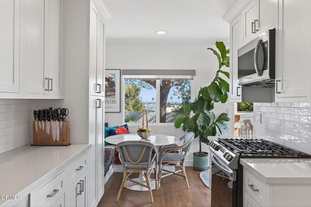 258 N Linda Vista Avenue, Ventura, CA 93001