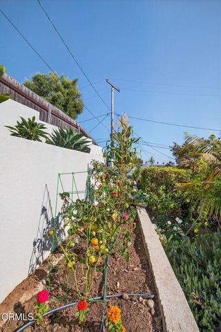 258 N Linda Vista Avenue, Ventura, CA 93001