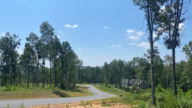 1084 Highgrove Drive, Talking Rock, GA 30175