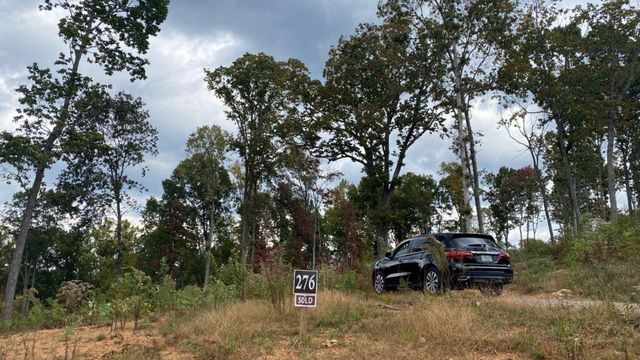 1084 Highgrove Drive, Talking Rock, GA 30175