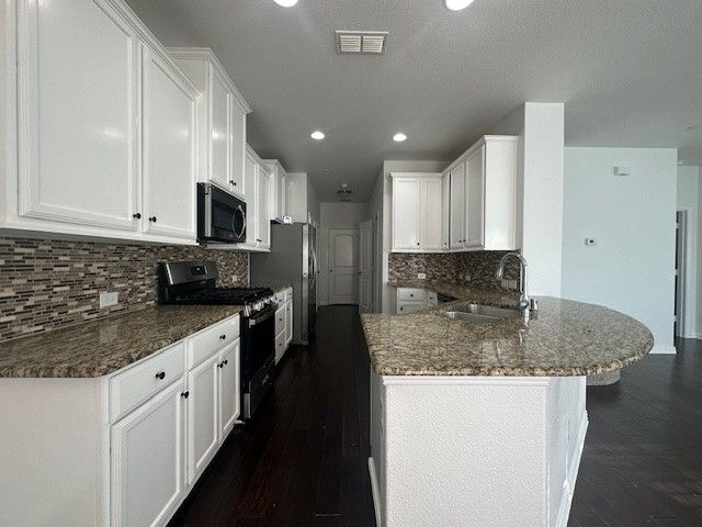 901 Brookville Court, Plano, TX 75074