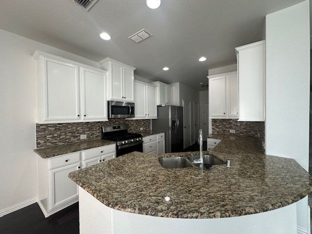 901 Brookville Court, Plano, TX 75074