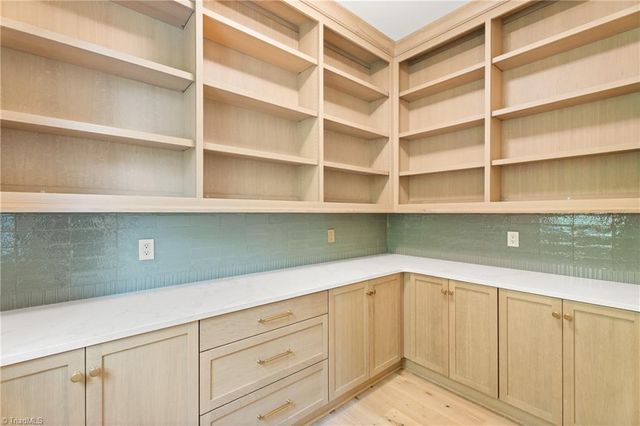 3031 Scarlet Tanager Drive, Winston-salem, NC 27106