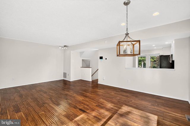 9468 CLOCKTOWER LN, Columbia, MD 21046