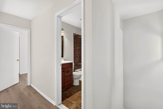 9468 CLOCKTOWER LN, Columbia, MD 21046