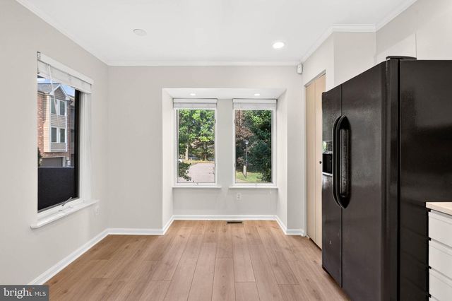 9468 CLOCKTOWER LN, Columbia, MD 21046