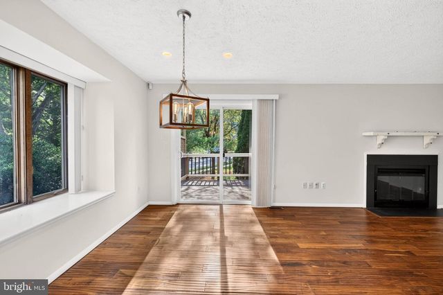 9468 CLOCKTOWER LN, Columbia, MD 21046