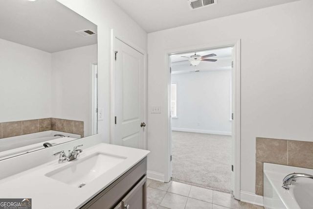 1611 Falcon Crest Way, Decatur, GA 30032