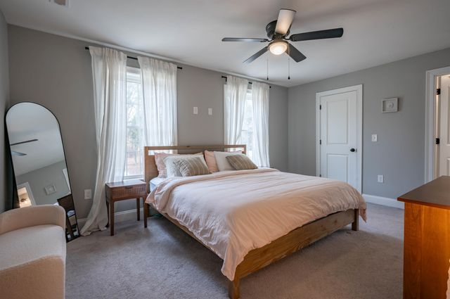 285B Webster Street, Hudson, NH 03051