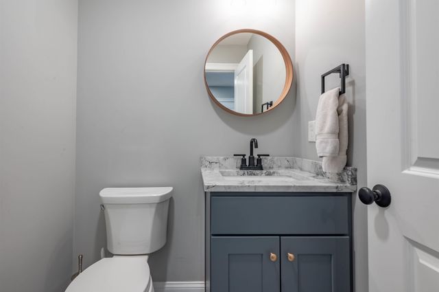 285B Webster Street, Hudson, NH 03051