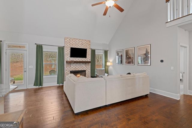 220 Dupont Court, Mcdonough, GA 30252