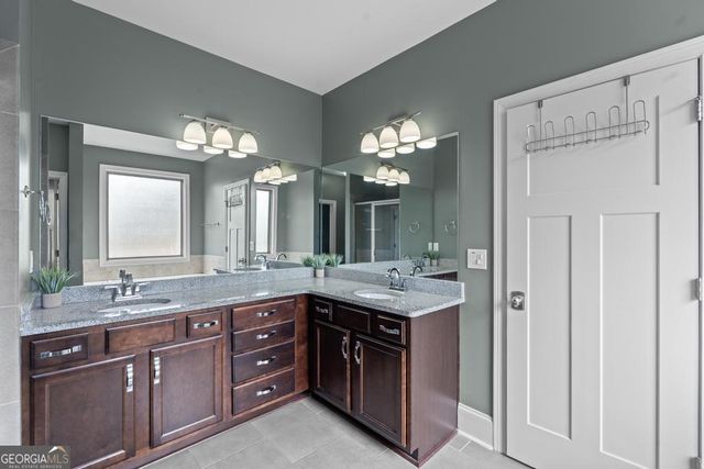 220 Dupont Court, Mcdonough, GA 30252