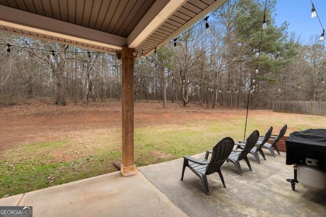 220 Dupont Court, Mcdonough, GA 30252