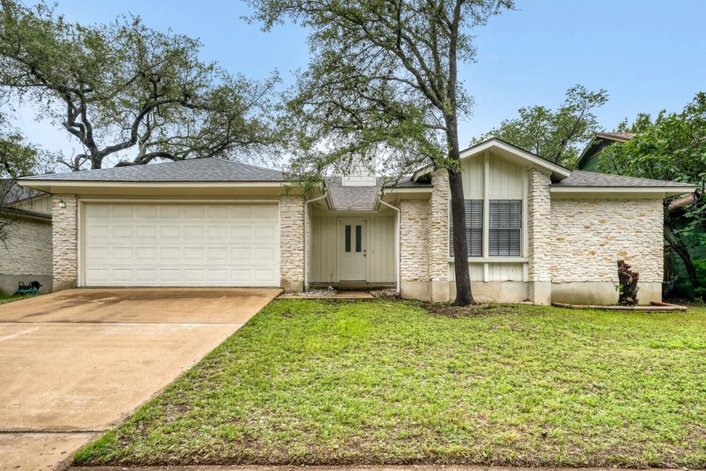 11922 MEADOWFIRE DR, Austin, TX 78758