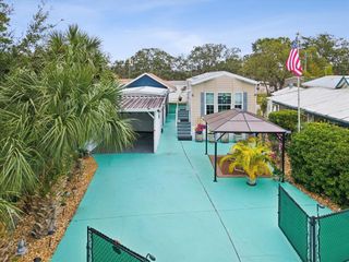 9379 GRIZZLY BEAR LANE, Weeki Wachee, FL 34613