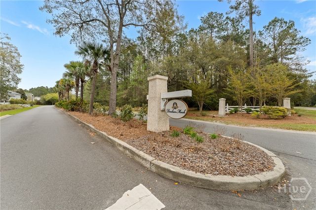 75 Jacobs Circle, Richmond Hill, GA 31324