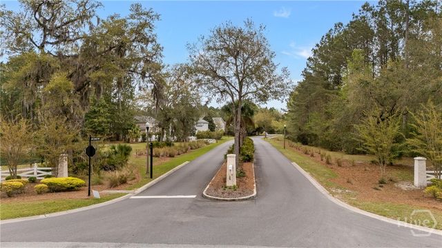 75 Jacobs Circle, Richmond Hill, GA 31324