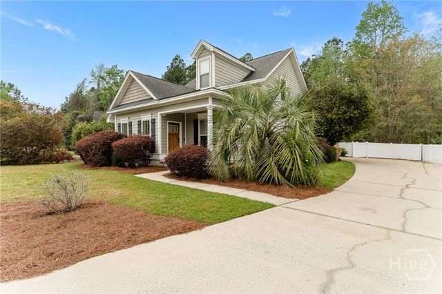 75 Jacobs Circle, Richmond Hill, GA 31324