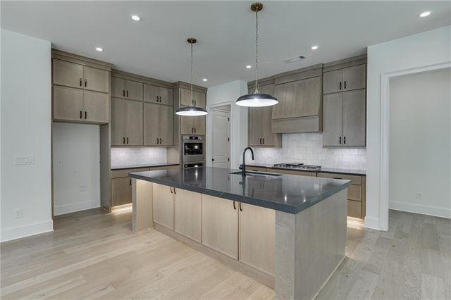 2973 N Bogan Road NE, Buford, GA 30519