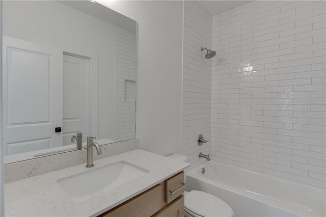 2973 N Bogan Road NE, Buford, GA 30519