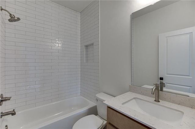 2973 N Bogan Road NE, Buford, GA 30519