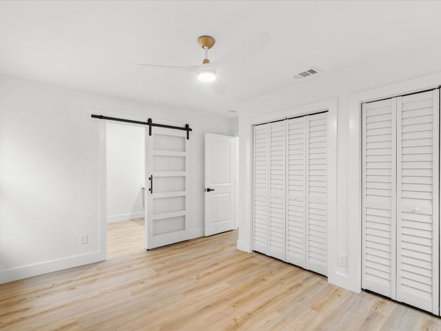 2726 Ridgewood Street, Irving, TX 75062