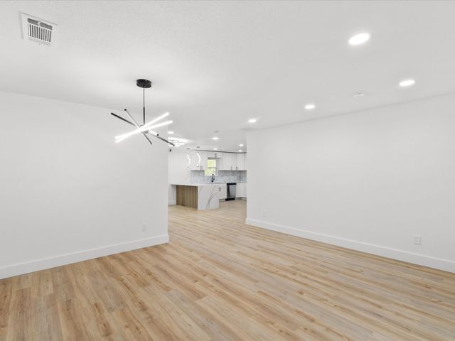 2726 Ridgewood Street, Irving, TX 75062